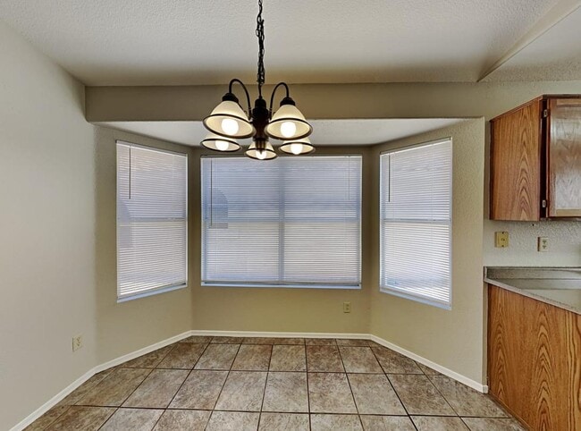 4245 S Normandie Ln in Millcreek, UT - Building Photo - Building Photo