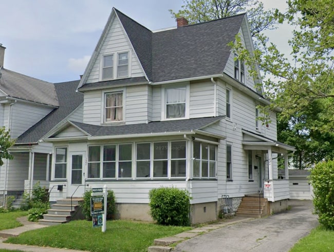220 Glenwood Ave, Unit 1