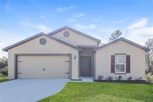 127 Tulip Ln in Poinciana, FL - Building Photo