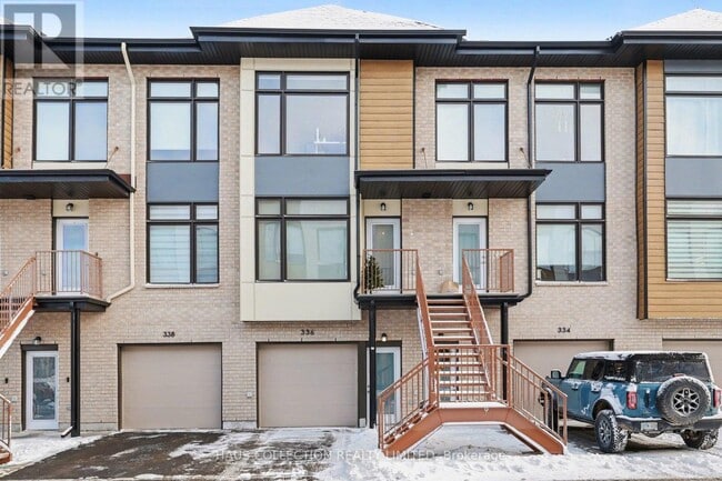 property at 336 Foliage Private