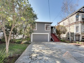 1521 Verdi St in Alameda, CA - Building Photo - Building Photo