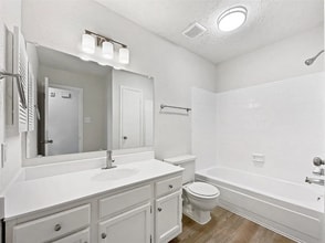 5310 Windsong Trail in Houston, TX - Building Photo - Building Photo