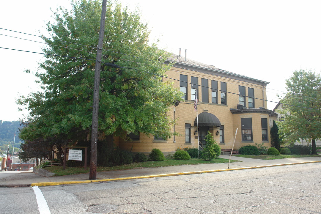 Keystone United Properties in Tarentum, PA - Foto de edificio