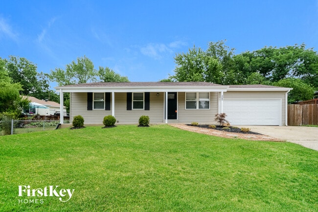 1706 Pebble Brook Dr in O'Fallon, MO - Building Photo - Building Photo