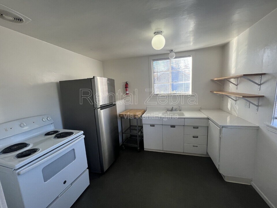 2128 K St in Merced, CA - Building Photo