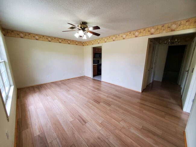 property at 38 Cambridge Dr