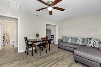 505 Ward Ave NE, Unit Apartment B in Huntsville, AL - Building Photo - Building Photo