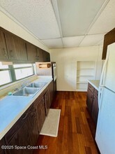 106 Sunrise Ave in Satellite Beach, FL - Foto de edificio - Building Photo