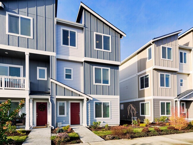 property at 32667 Ten Trails Pkwy