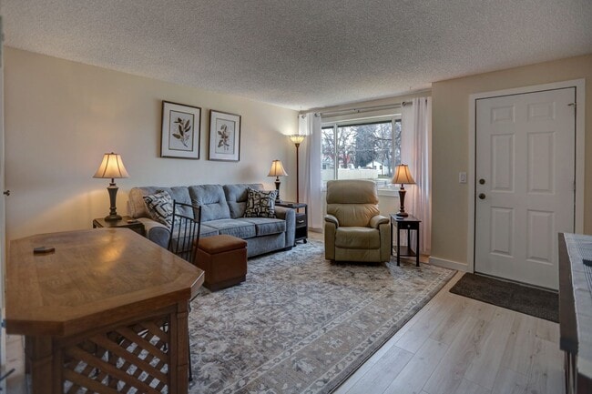 property at 1206 E Heroy Ave