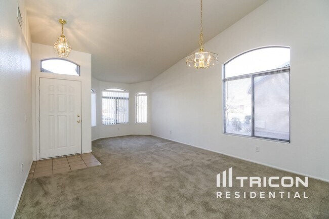 4621 W Beverly Rd in Phoenix, AZ - Building Photo - Building Photo
