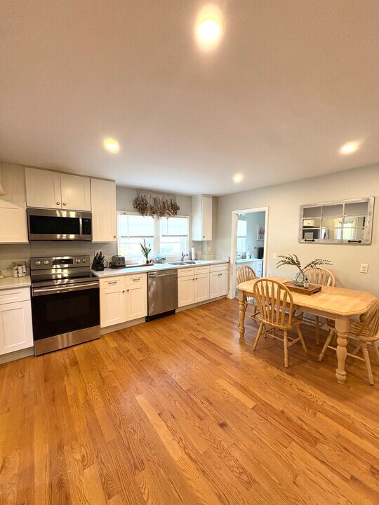 55 Birch St, Unit 1 in Leominster, MA - Building Photo