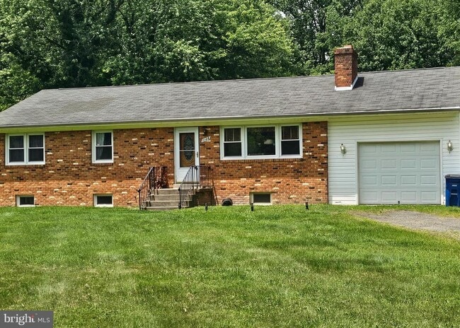1168 Reston Ave in Herndon, VA - Building Photo - Building Photo