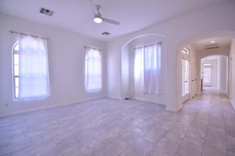 21017 W Glen St in Buckeye, AZ - Foto de edificio - Building Photo