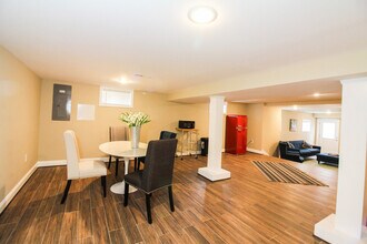 2762 Cameron Rd in Falls Church, VA - Building Photo - Building Photo