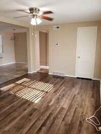 2104 S Sunnylane Rd photo'