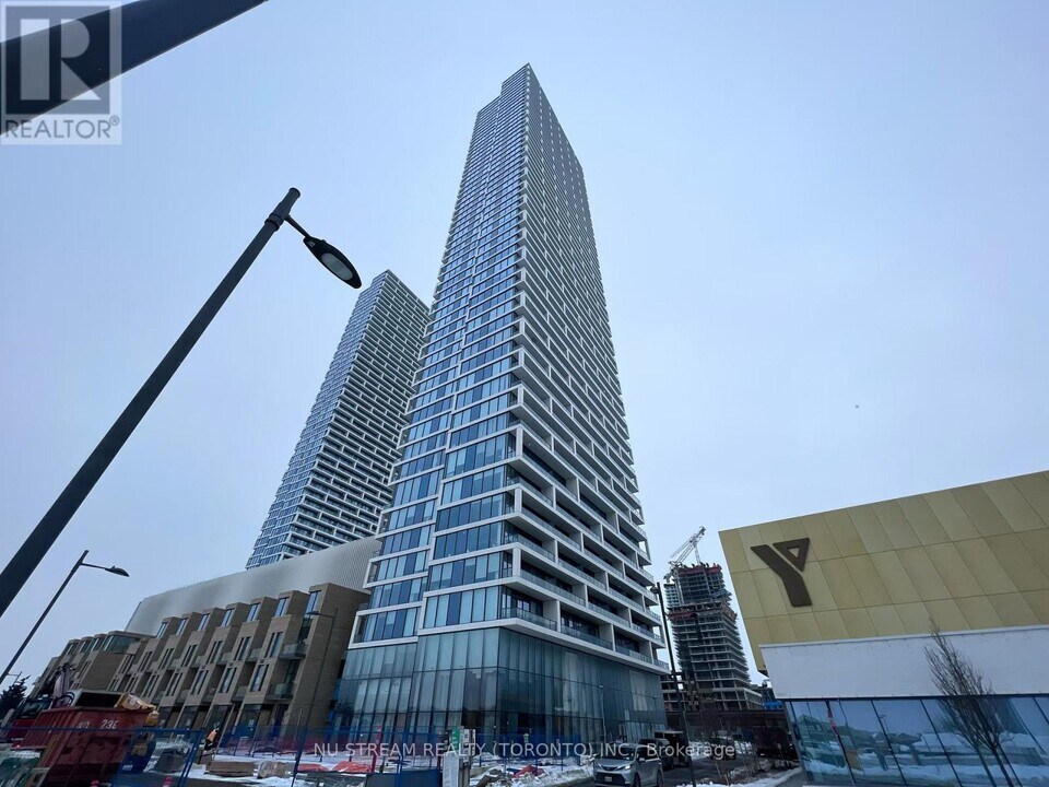 5 Buttermill Ave. in Vaughan, ON - Building Photo