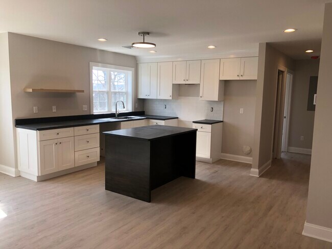 95 Bristol St, Unit 3C