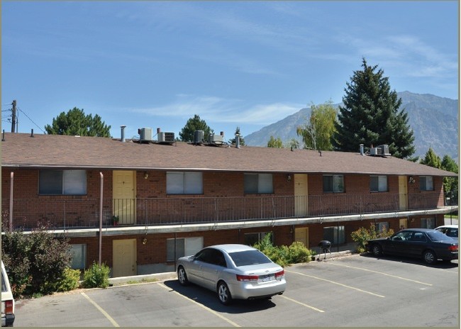 Mira Monta Apartments in Provo, UT - Building Photo - Building Photo