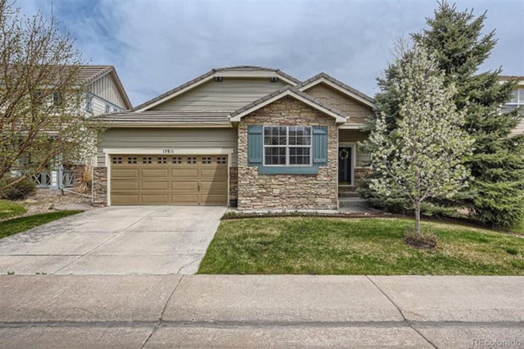 15911 Longford Dr in Parker, CO - Foto de edificio