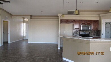 795 Acoma Blvd S in Lake Havasu City, AZ - Foto de edificio - Building Photo