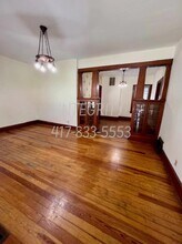 946 S Missouri Ave in Springfield, MO - Building Photo - Building Photo