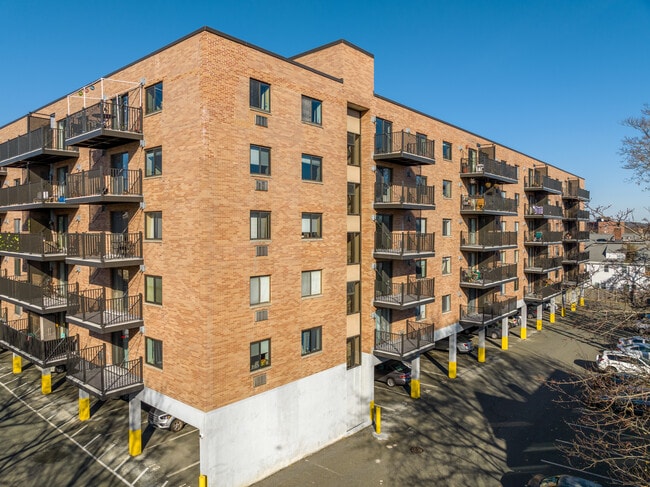 The Brentwood Apartments