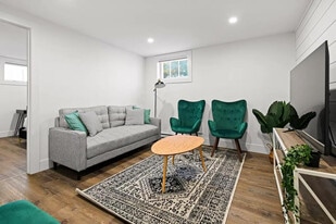 147 Rue Gould in Dieppe, NB - Building Photo