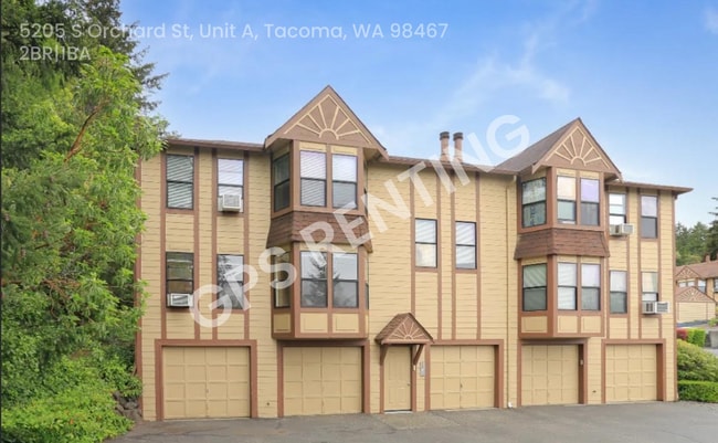 property at 5205 S Orchard St