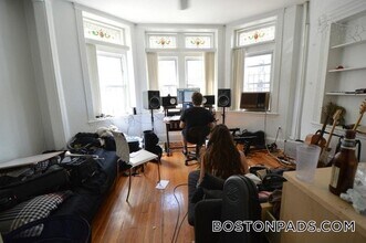 64 Hemenway St in Boston, MA - Building Photo - Building Photo