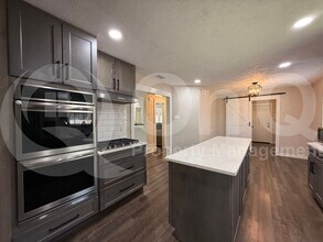 33 Highland Pl in Richardson, TX - Building Photo - Building Photo