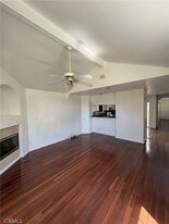 639 E Lincoln St in Carson, CA - Building Photo