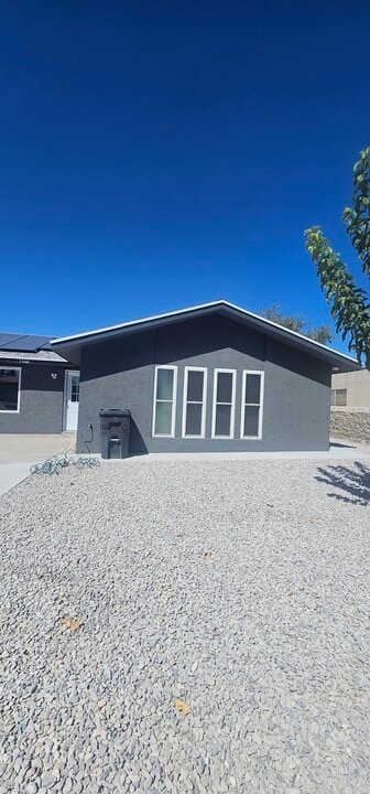 1508 Opossum Cir, Unit B in Horizon City, TX - Building Photo