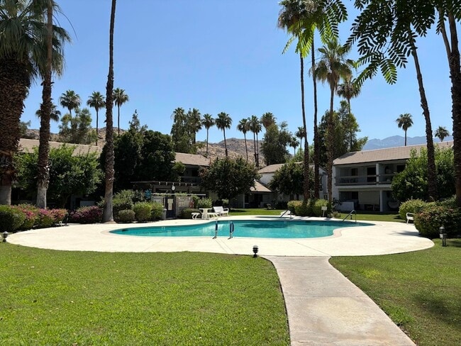 property at 5175 E Waverly Dr