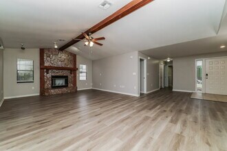 12830 Pecan Tree Dr in Hudson, FL - Foto de edificio - Building Photo