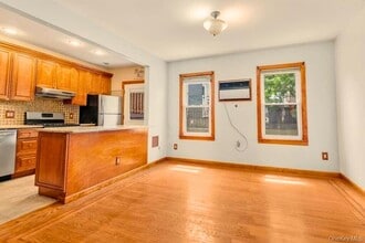 61-46 56th St in Queens, NY - Building Photo - Building Photo