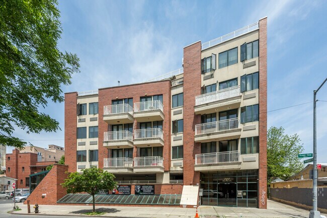 719-727 Ocean View Ave in Brooklyn, NY - Building Photo - Building Photo