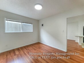 39 Sunset Ave in Venice, CA - Foto de edificio - Building Photo