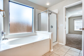 612 Arrowood Pl in Round Rock, TX - Foto de edificio - Building Photo