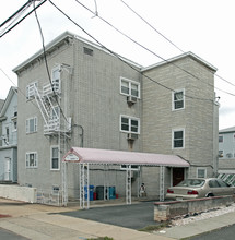 519-521 Livingston St in Elizabeth, NJ - Building Photo - Building Photo