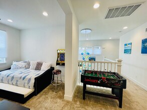 8742 Hayes Cir in Marina, CA - Building Photo - Building Photo