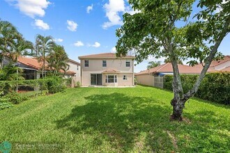 3808 Miramontes Cir in Wellington, FL - Building Photo - Building Photo