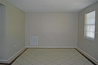 3636 Wiltshire Dr in Holiday, FL - Building Photo - Building Photo