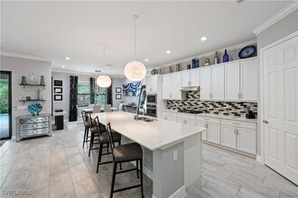 2098 Antigua Ln in Naples, FL - Building Photo - Building Photo