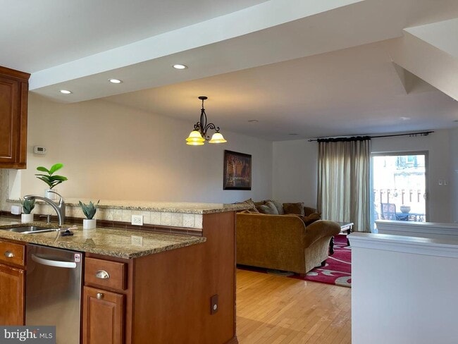 property at 2824 Elliott St