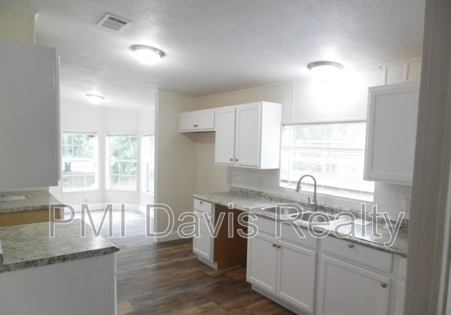 5497 Coronado St in Keystone Heights, FL - Building Photo - Building Photo