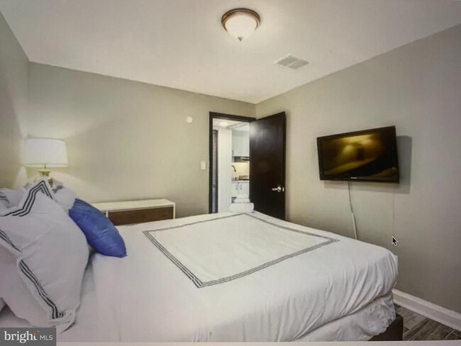 property at 2135 Walnut St
