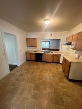 639 E 5th St in Erie, PA - Building Photo - Building Photo