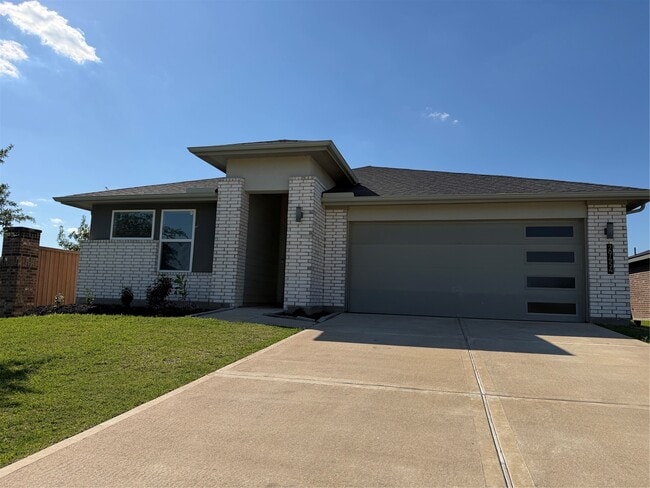 property at 29454 Bryans Mnr