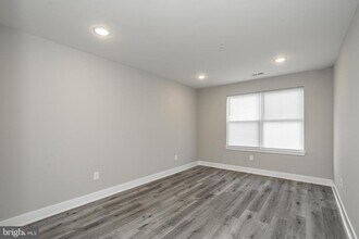 616 Union St in Philadelphia, PA - Foto de edificio - Building Photo